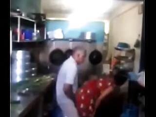 Srilankan chacha shafting his maid to kitchen down